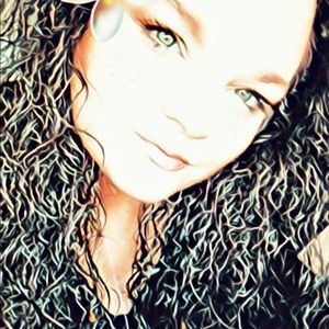 Meet your Posher, Robynn